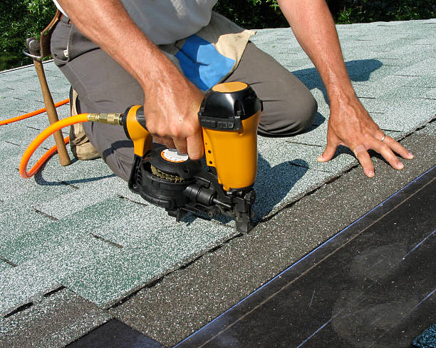 Roof Gutter Cleaning in Bisbee, AZ